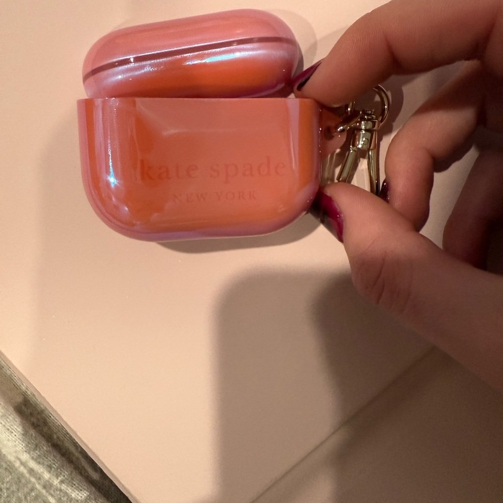 Kate Spade AirPod Case Generation 3 , Brand New, Packaging included.